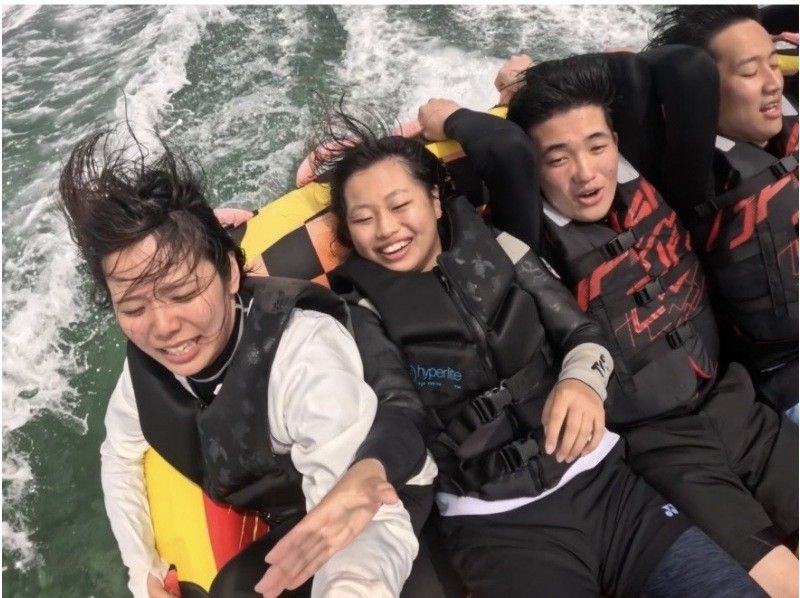 【名護市・今帰仁村・古宇利島】迷ったらコレ！バナナボートなど最新の乗り物６種類から2つ選べる海あそび満喫プラン！(Aプラン）の紹介画像