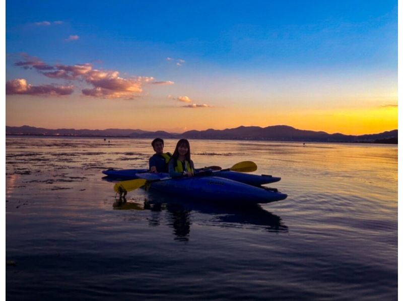 Lake Biwa Sunrise SUP and Kayaking Experience | Enjoy Nature, Photos, and Coffee (Beginners Welcome!)の紹介画像