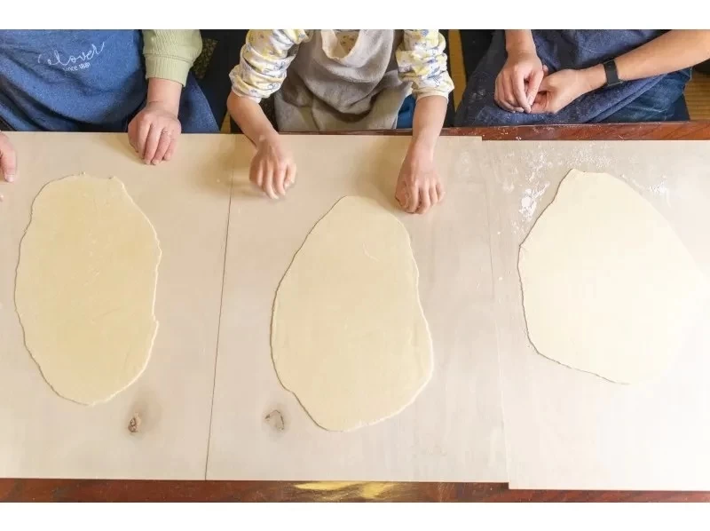 [Yamanashi, Kofu] Hoto making experience ~ Takana Sensei's local cooking experience class <Fujiya> Can accommodate up to 40 people! Beginners and children are welcome, recommended for familiesの紹介画像
