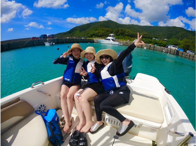 奄美大島【お得なセットプラン】ボートツアー(シュノーケル付)＆サンセットクルーズ（150分）★口コミ投稿で撮影データの無料プレゼントあり★の紹介画像