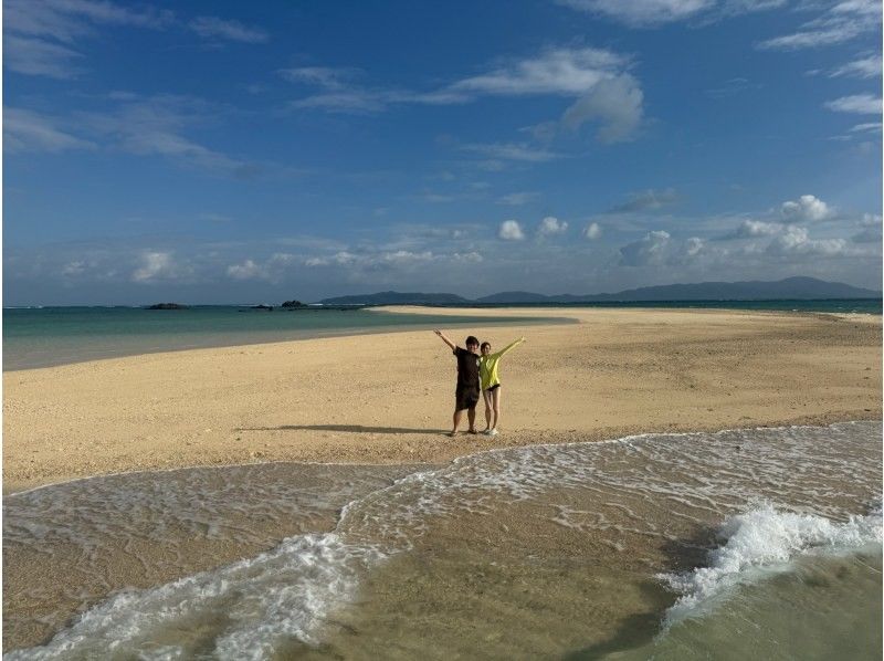 【石垣島/3時間】当日予約OK【幻の島&times;高確率でウミガメに出会えるシュノーケルツアー】遭遇率100%更新中☆0〜85歳可(写真・送迎あり)の紹介画像
