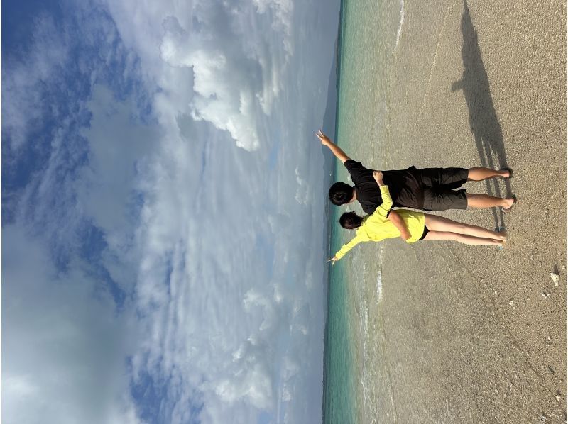 接受当日预订 ★ 0-85岁 [自开业以来100%邂逅海龟成功率] 前往神秘岛屿浮潜，邂逅海龟的几率很高（含拍照和交通）の紹介画像