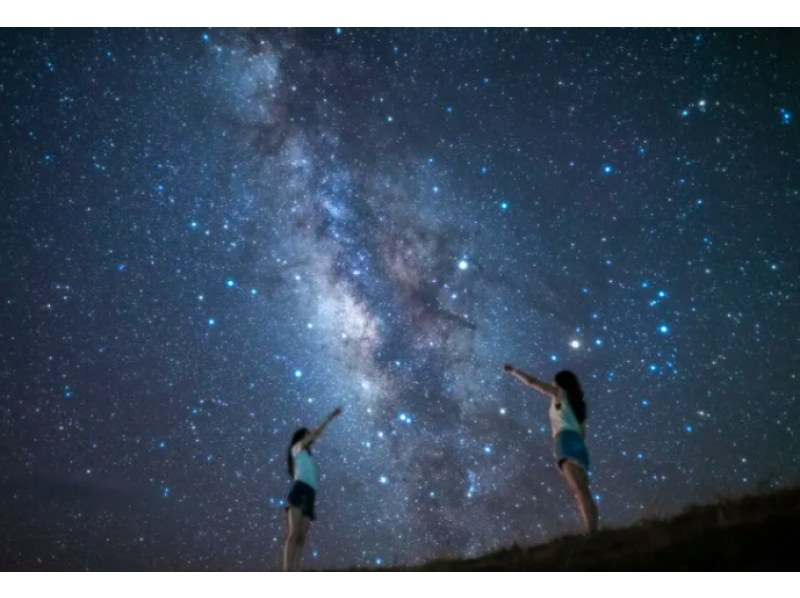 [Okinawa, Miyakojima] The Southern Cross and Milky Way can only be seen in Miyakojima ~ The guide will explain the story of the constellations in an easy-to-understand way and help you take commemorative photos!の紹介画像