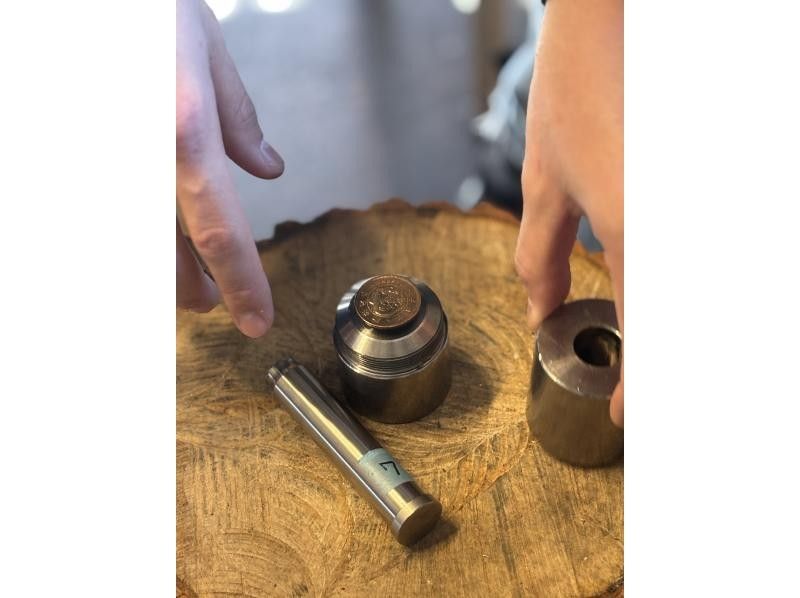 [Nagano/Hakuba] Experience making your own one-of-a-kind coin ring with the spectacular view of the Northern Alps.の紹介画像