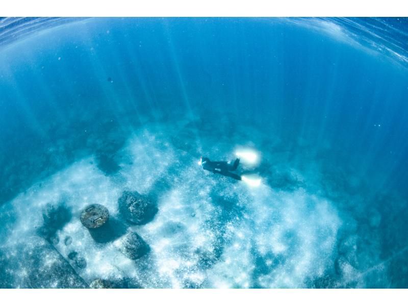 【차탄쵸】 스킨 다이빙! 맨 잠수 강의 ❤️ 수건 샌들 먹이 무료 ❗️ 프로 사양 카메라 사진 동영상 무료 선물 ‼ ️ 초보자 환영 ⭕️ 당일 ⭕️の紹介画像