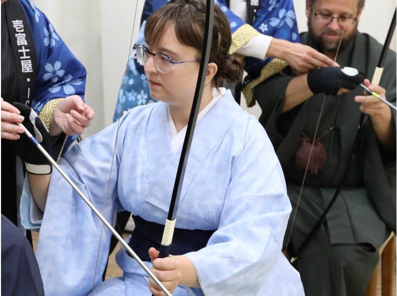 【山梨・富士山／河口湖】弓道体験：富士山の麓・河口湖で、日本の武道「弓道」を体験できる！の紹介画像