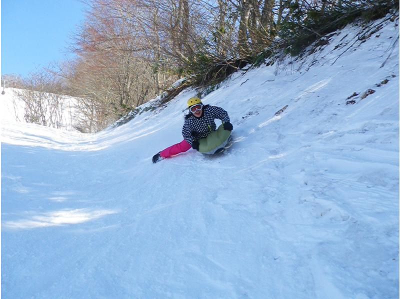 Airboarding [Gifu Prefecture, Okumino/Takayama City] Even beginners can enjoy it! The fastest winter activityの紹介画像