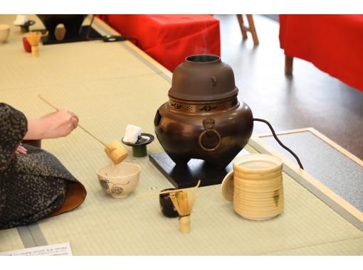 【山梨・富士山/河口湖】茶道体験:日本伝統文化「侘び寂」を体感しよう! 【山梨・富士山/河口湖】茶道体験:日本伝統文化「侘び寂」を体感しよう!