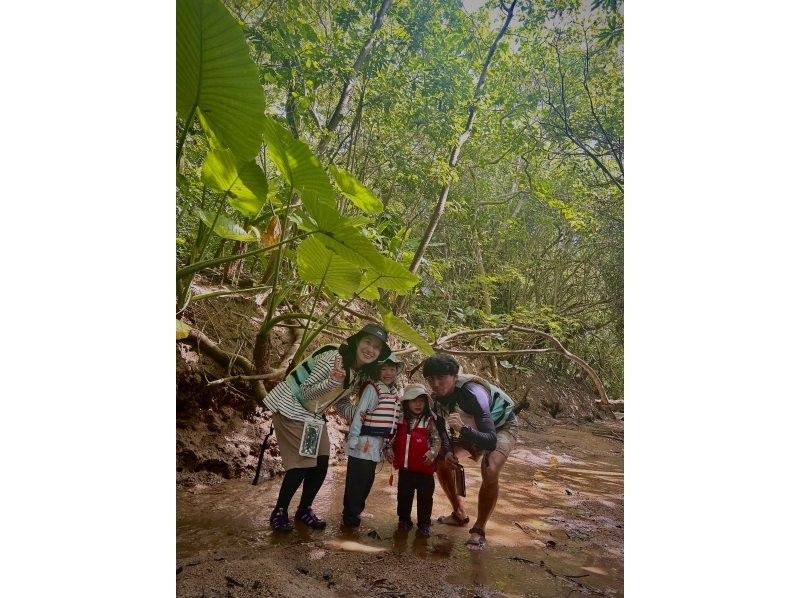 【石垣島】＜大好評！！＞まるで海賊！？?&zwj;☠️ カヤックの上から弓を放つ、超レア体験！ 子供も大人も夢中になる、ドキドキの冒険へ出発！の紹介画像