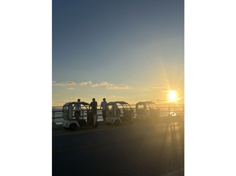 【오키나와・고마지마】고마지마 툭툭 투어｜친구・가족으로 즐기는 절경 드라이브!の紹介画像