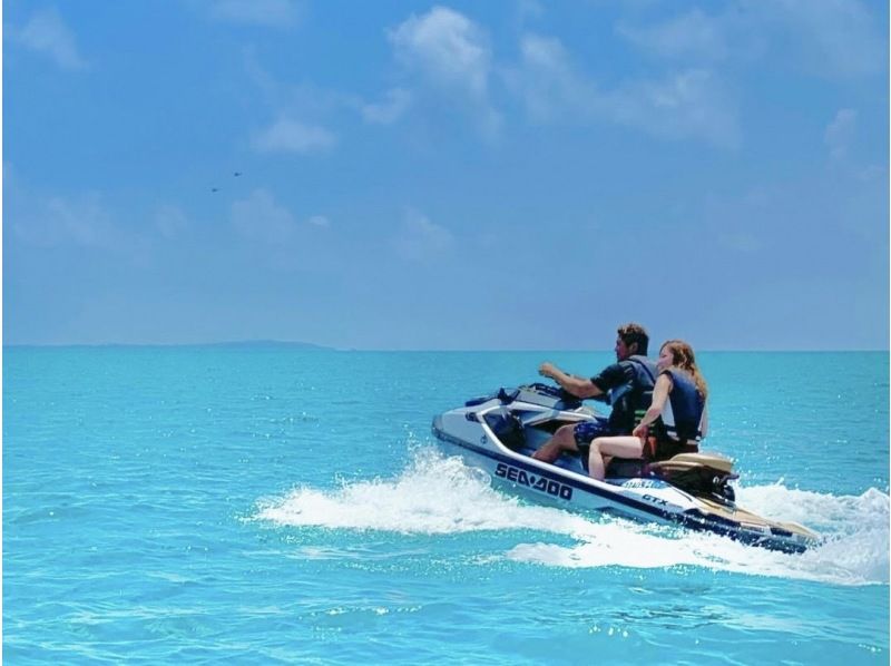 <November Limited Sale> [Okinawa Ginowan / 2-Hour All-You-Can-Play Plan] The most in the prefecture with 12 rides! Banana boat, flyboard, wakeboard, and more!の紹介画像