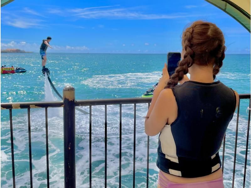 Winter Sale! [Okinawa Ginowan / 2-Hour All-You-Can-Play Plan] The most unlimited rides in the prefecture, with 12 types of activities! Banana boat, flyboard, wakeboard, etc.の紹介画像