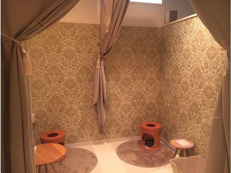 【冲绳北谷】秋季特惠❤️ 自选海滩活动 & 艾草蒸浴♨️ 暖身♨️ 当日体验⭕️ 蓬松肌肤♨️ 仅限女性 仅限情侣❤️ 免费毛巾和凉鞋の紹介画像