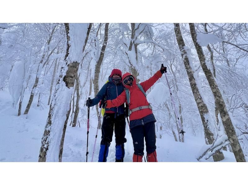 【山形・蔵王】樹氷スノーハイキング 蔵王の大自然がつくる、冬だけの神秘。ガイドと一緒に白銀の世界へ！写真プレゼント付きの紹介画像