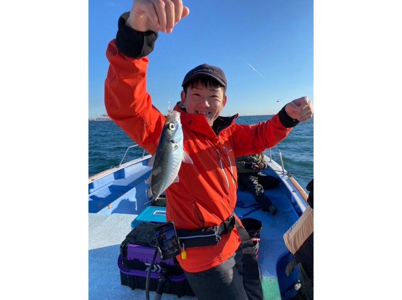 【神奈川・横須賀/三浦】船釣り＆魚料理体験 ～海の恵みを自分で釣って自分で味わう～の紹介画像