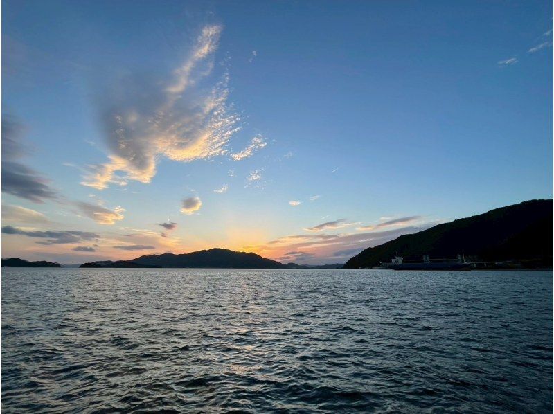 [Onomichi/Twilight 40 minutes] Twilight cruise where you can admire the sunset scenery <Departing 50 minutes before sunset>の紹介画像