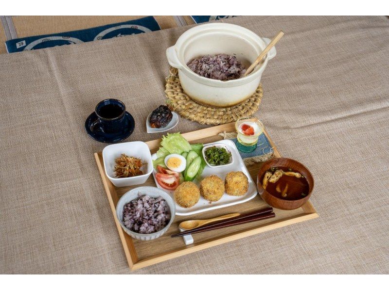 【秋田・田沢湖】せいろを使った昔懐かしい紅白まんじゅう作り体験！宿泊付き体験プランの紹介画像