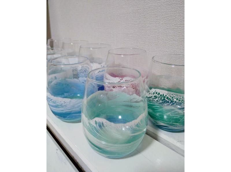 [Okinawa, Uruma City/Resin Art] ★Monday to Saturday Afternoon Only Recommended Plan★ Ocean Glass/Wave Resin Glass Making♪ Perfect for your spare time while sightseeing in Uruma City♪の紹介画像