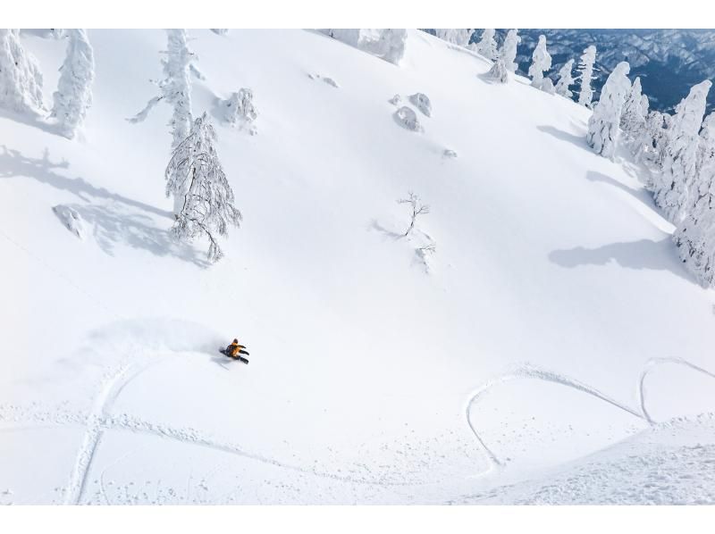 【秋田バックカントリー】経験者向け！バックカントリーツアーの紹介画像