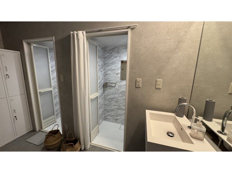 【広島・宮島】1日で２つの世界遺産を水の上から制覇する唯一無二のSUPツアー【英語対応OK】の紹介画像