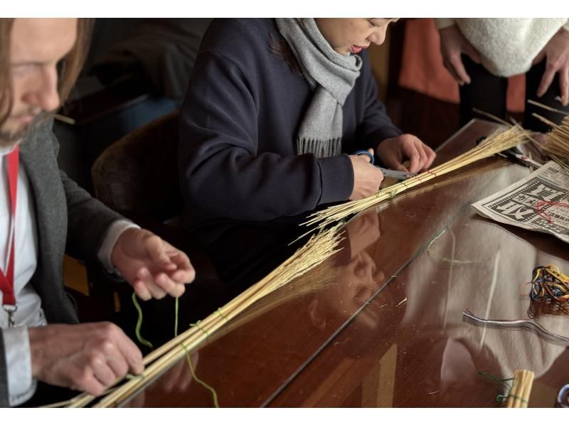 【秋田・角間川】明治の秋田三大地主の邸宅で地域の歴史と文化を学ぶ＜わら細工体験＞の紹介画像