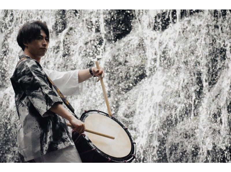 [Odawara/Hakone] Powerful Japanese drum experience - Experience Japanese culture through sound and body in the castle town "Feel the Beat of Japan"の紹介画像