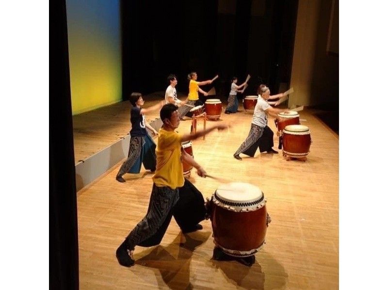 [Odawara/Hakone] Powerful Japanese drum experience - Experience Japanese culture through sound and body in the castle town "Feel the Beat of Japan"の紹介画像