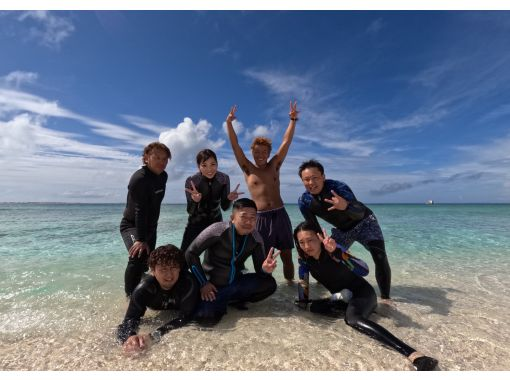 【慶良間・送迎あり】大満喫の2回!水中写真・動画プレゼント!☆お1人様も大歓迎☆(半日)初心者体験ダイビング 【慶良間・送迎あり】大満喫の2回!水中写真・動画プレゼント!☆お1人様も大歓迎☆(半日)初心者体験ダイビング