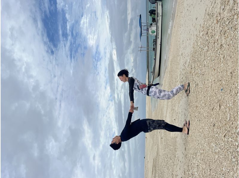 【쿠메지마・하테노하마】시승! 현지에서 태어나 자란 우민추가 안내하는 절경 스노클링! (핀・마스크 대출 무료)の紹介画像