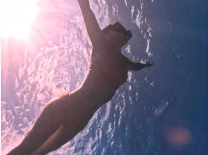 【沖縄・那覇発・送迎可】初心者向けスキンダイビング★透明度抜群！ケラマブルー★安心のレクチャー付き！の紹介画像