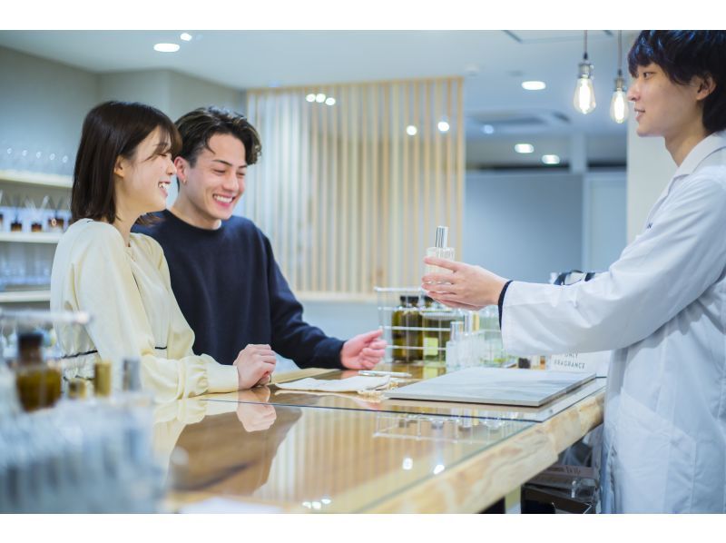 【岐阜・飛騨高山】オーダーメイドフレグランス作り(50ml／100ml) フレグランスアドバイザー指導で初心者安心！ギフトにも！（30分）の紹介画像