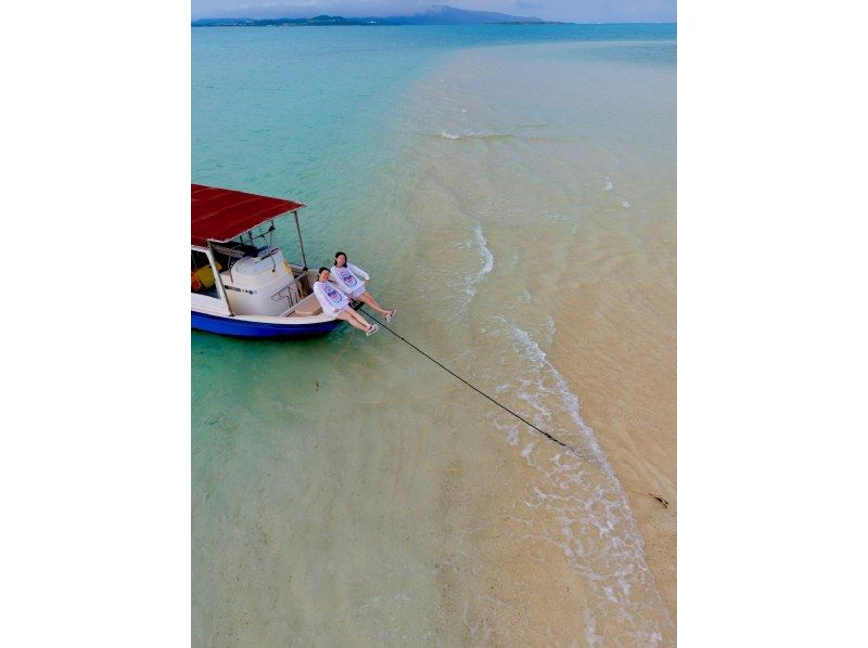 ★期間限定学割★竹富島往復チケット付き【石垣島・当店人気No.1】幻の島&times;ウミガメシュノーケル！0〜85歳可｜当日予約OK｜写真・送迎無料！の紹介画像