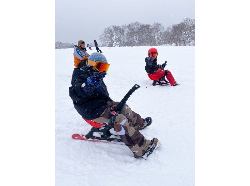[Akita, Hachimantai] Experience Akita's first snow activity! Snow driving experience @ Akita Hachimantai Ski Resortの紹介画像