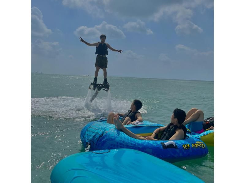 [Book 3 days in advance only | Super last minute sale] [Okinawa Ginowan - 1-hour unlimited ride plan] Enjoy all 12 types of marine sports, the most in the prefecture!の紹介画像