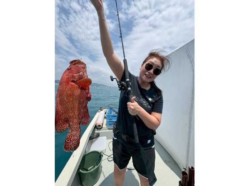【沖縄・石垣島発】半日釣り体験/冬季限定価格！！初心者・女性･お子様OK/ベテラン船長と行く！（約3時間）の紹介画像