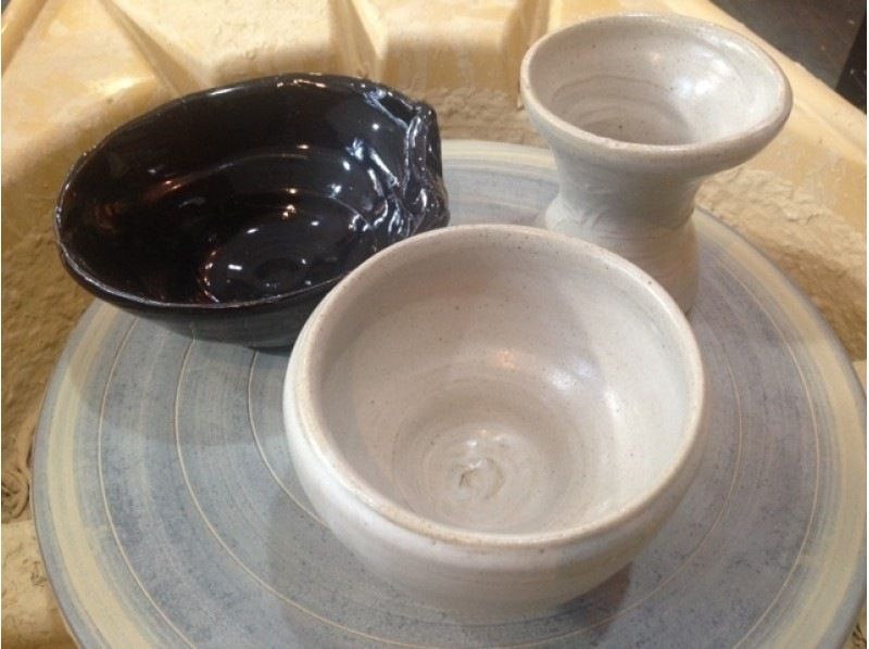 2026【石川・小松市】九谷焼体験工房で「電動ろくろ」体験！自分オリジナルの作品を作ろう！お子様も楽しめる！の紹介画像