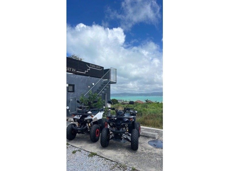 冬限定特別プラン！！【沖縄・今帰仁村】仲間と一緒に普通自動車免許で乗れる4輪バギー（一人乗り）で駆け抜けよう！ 〈2時間プラン〉の紹介画像