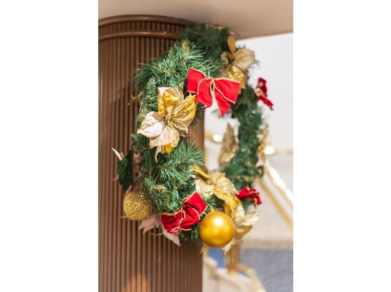 【Xmas2025・トワイライトorナイトクルーズ】クリスマスグリル＆サラダバー♪選べるメイン＆フリーソフトドリンクの紹介画像