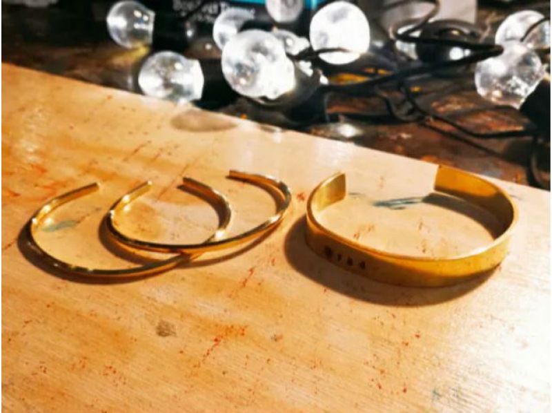 【東京・池袋】手作りブレスレット〜100%無垢の真鍮が美しく輝く「バングル作り体験」の紹介画像