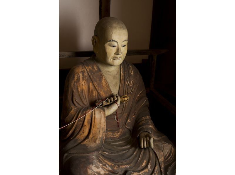 【奈良・五條】榮山寺特別参拝～住職と国宝、美仏を巡る御案内、御法楽(御祈祷)付き～の紹介画像