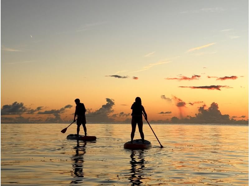 【宮古島・貸切】朝日に包まれるサンライズSUPツアー！大人気！《写真・動画は無料プレゼント》の紹介画像