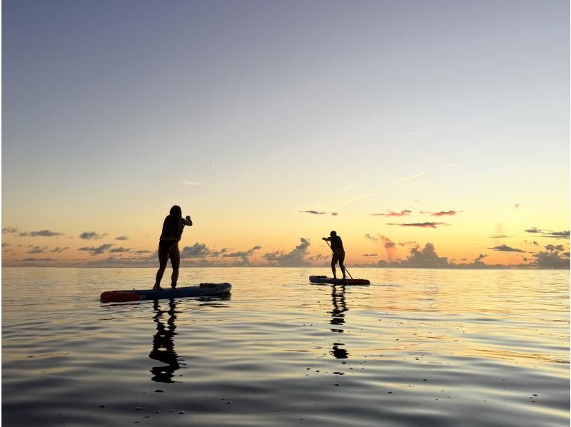 [Miyakojima - Private Rental] Relax and unwind on a quiet morning sunrise SUP tour! 《Free photos and videos included》の紹介画像