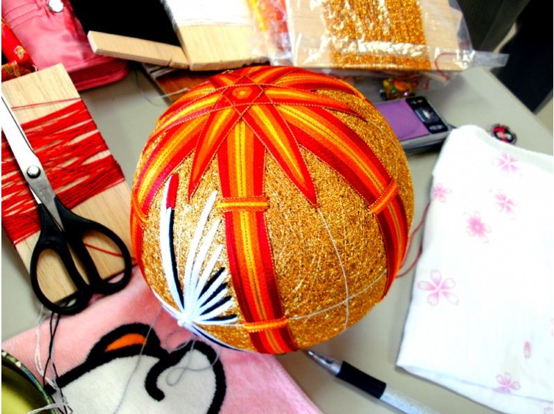 【秋田・由利本荘】民芸・工芸品　三方の房が彩る！！「本荘ごてんまり」制作体験！！の紹介画像