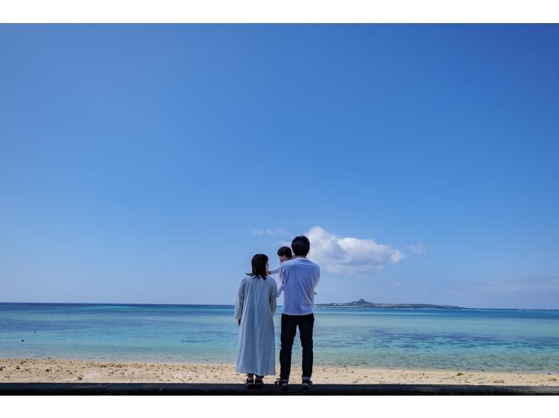 【沖縄・本部】本を作るフォトツアー ｜フクギ並木で旅の一節、あなたの物語をフォトブックにするフォトツアー【備瀬／貸切・写真データ 】の紹介画像