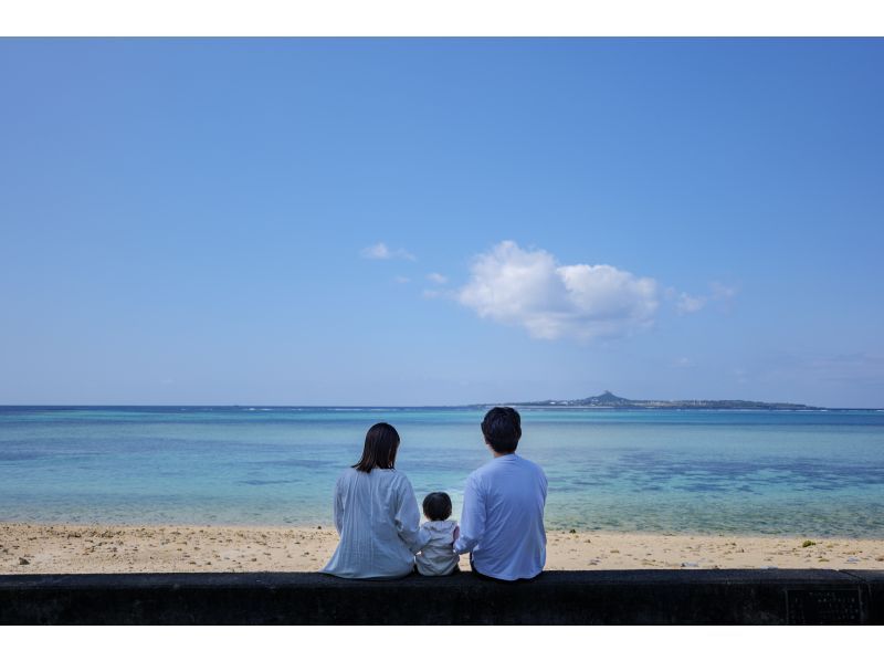 【沖縄・本部】本を作るフォトツアー ｜フクギ並木で旅の一節、あなたの物語をフォトブックにするフォトツアー【備瀬／貸切・写真データ 】の紹介画像