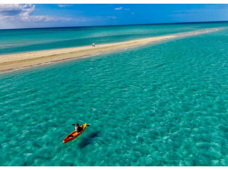 [Miyakojima, Phantom Island] Go by boat with a local captain! Phantom Uni Beach x Kayak Adventure (Sea Kayak or SUP)の紹介画像