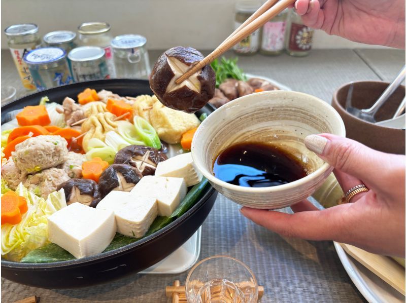 Tokyo: Cook Like a Sumo Wrestler! Chanko Nabe & Sake Tasting Classの紹介画像