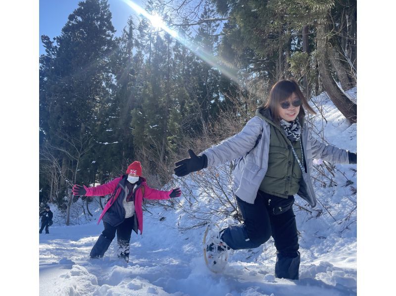 [Experience] Rice Terrace Snowshoe Walk & Tea Time on the Snowの紹介画像