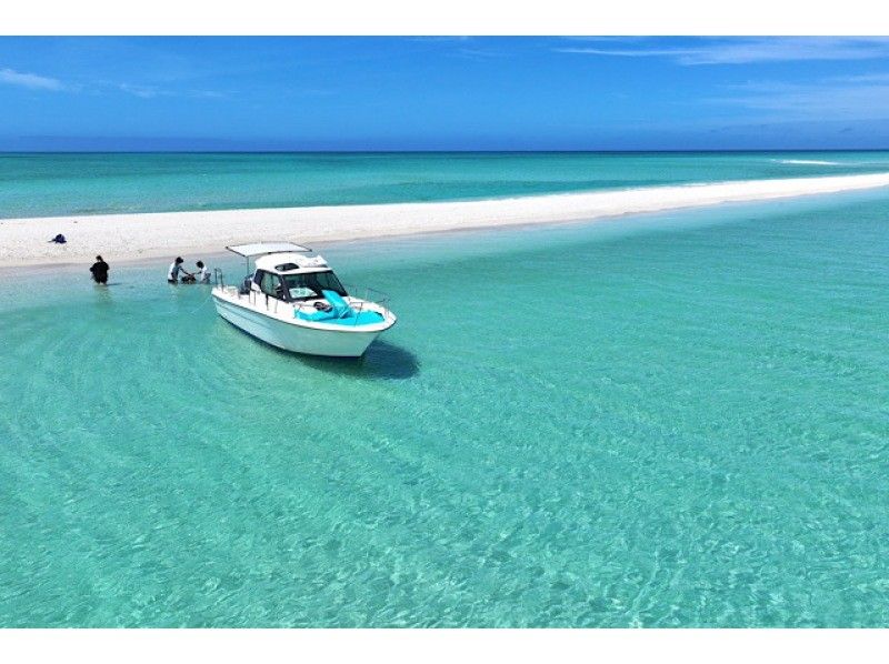 【미야코 섬 / 송영 가능】 유니의 해변 상륙 크루즈 상급 보트에서 우아하게 원 랭크상의 여행 (만족도 ◎) 드론도 하이 스펙 촬영, 화장실. 어린이 할당の紹介画像