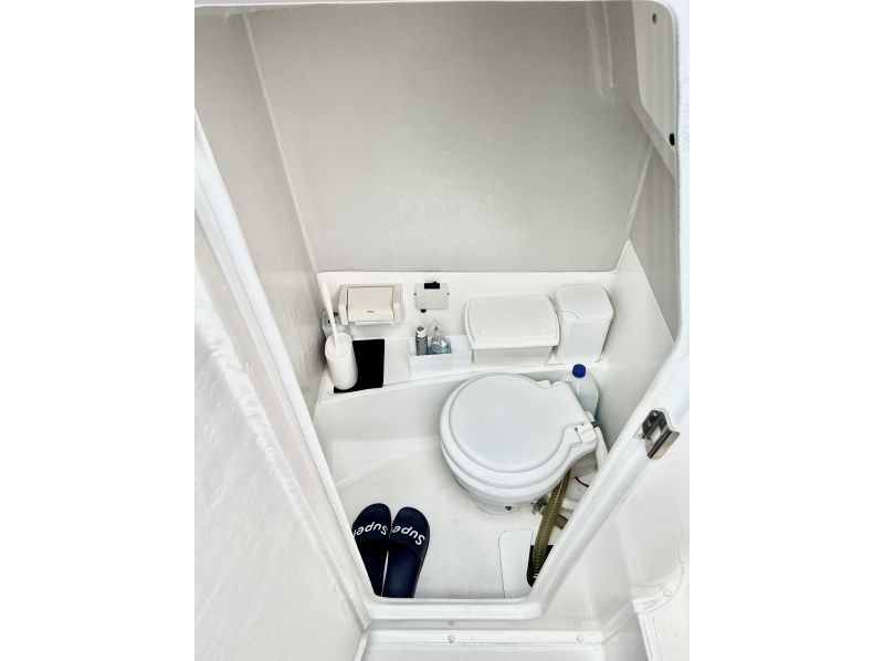 【미야코 섬 / 송영 가능】 유니의 해변 상륙 크루즈 상급 보트에서 우아하게 원 랭크상의 여행 (만족도 ◎) 드론도 하이 스펙 촬영, 화장실. 어린이 할당の紹介画像